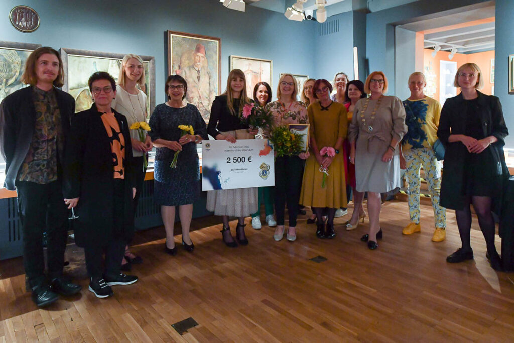 Stipendiumi üleandmine 2021. aastal. Foto: Endel Apsalon